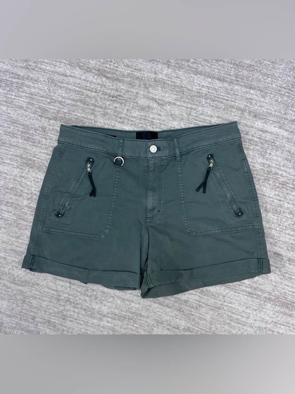 WHBM Pret-A-Play Utility Shorts Size 12 Mid-Rise 4.5” Short Inseam Olive Green